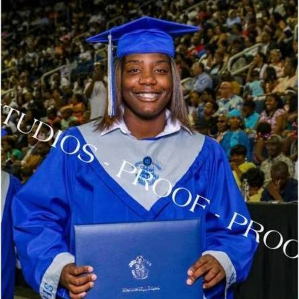 Meet your Posher, Taylor